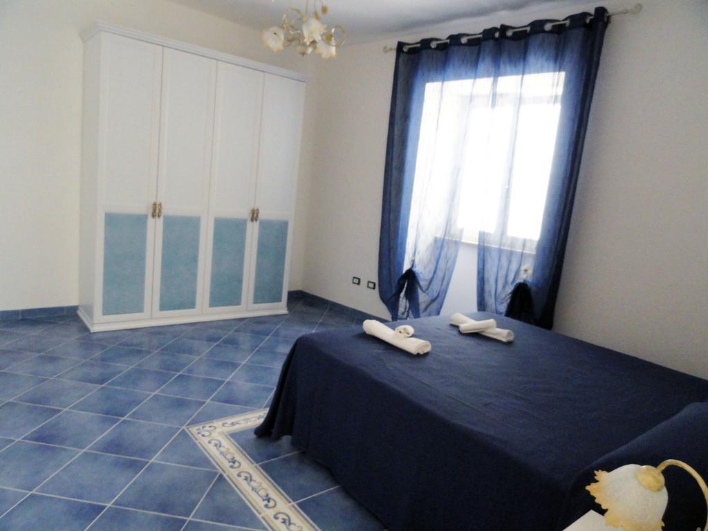 Chiaia Apartments Ponza Quarto foto