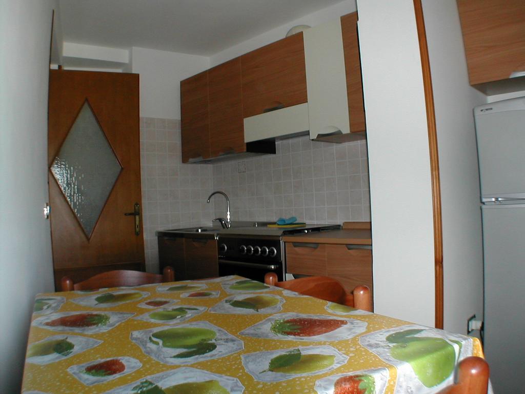 Chiaia Apartments Ponza Quarto foto