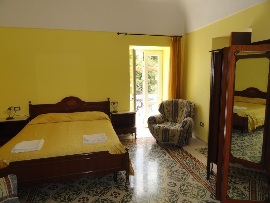 Chiaia Apartments Ponza Quarto foto