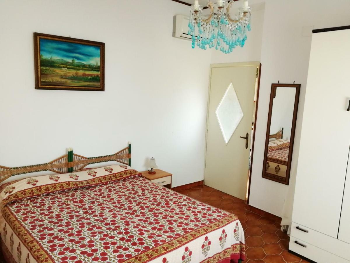Chiaia Apartments Ponza Exterior foto