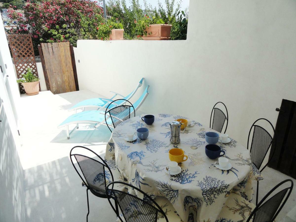 Chiaia Apartments Ponza Exterior foto
